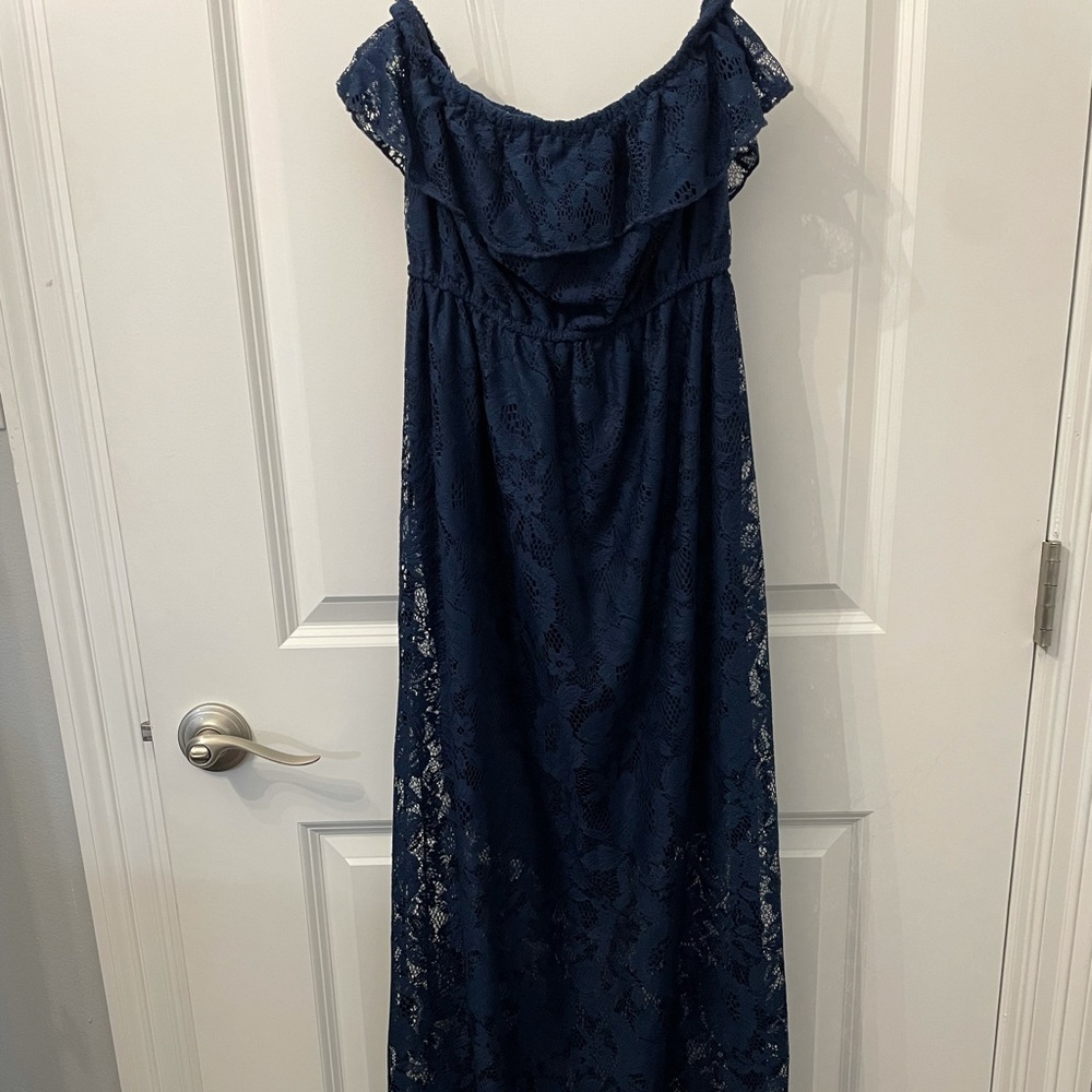 Lace bandeau maxi dress